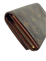 Louis Vuitton Monogram Zippy Wallet