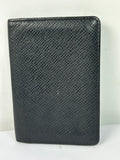 Louis Vuitton Taiga Card Holder
