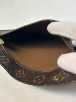 Louis Vuitton Monogram Accessory Pouch