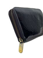 Louis Vuitton Vernis Monogram Zippy Wallet