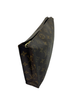 Louis Vuitton Monogram Toiletry Bag
